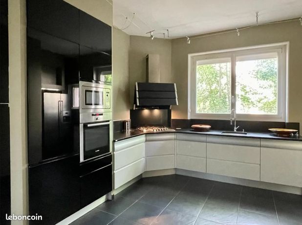 Maison 7 pièces 195 m²