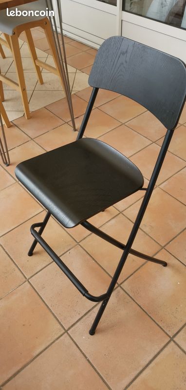 4 tabourets de bar pliables IKEA noir (image 1)