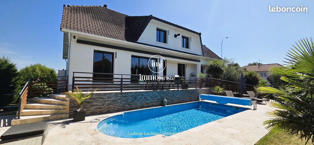 Maison 11 pièces 321 m² · à Panazol · 321 m² · 695 000 €