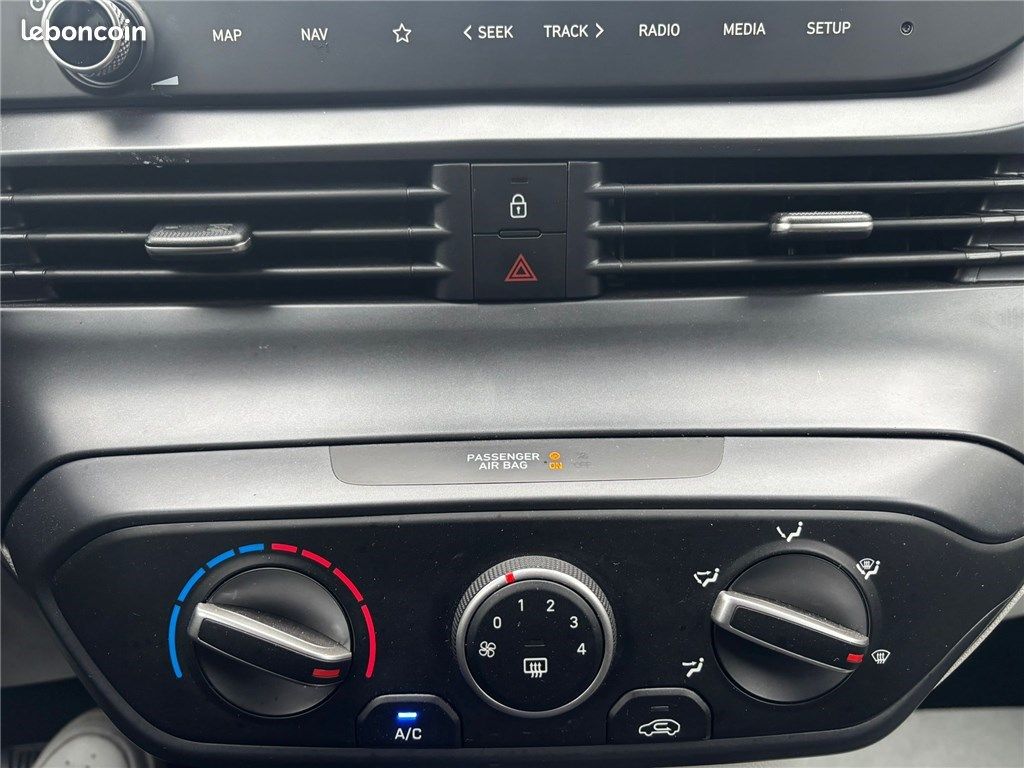 Hyundai i20 III 1.0 T-GDI 100 DCT-7 Intuitive (image 21)