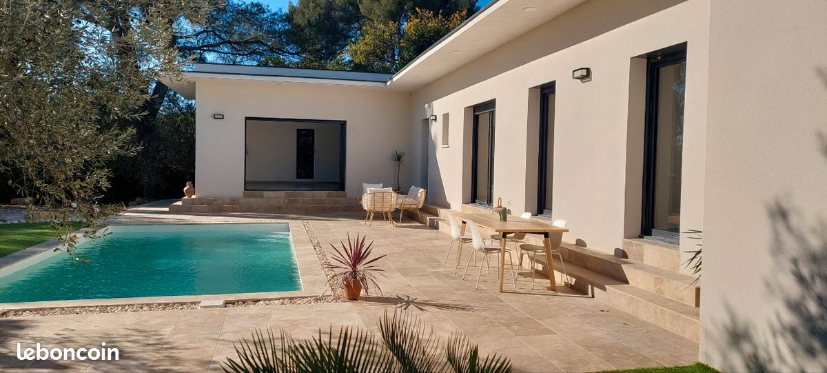 Maison 6 pièces 175 m² · à Nîmes · 174,9 m² · 698 000 €