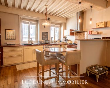 Maison 699 000 € - 202 m²