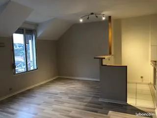 Annonce location Appartement école-valentin