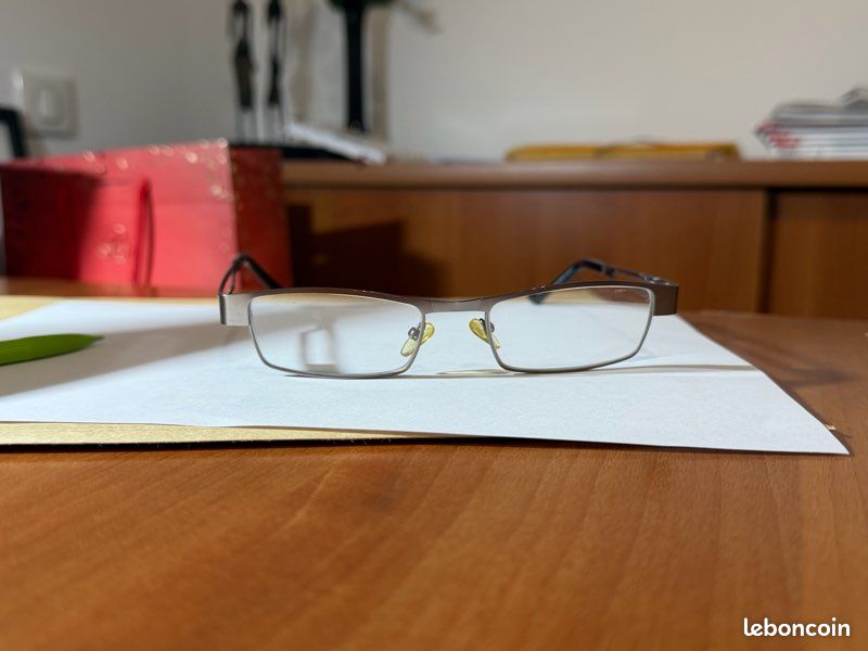 Lunettes de vue (image 1)