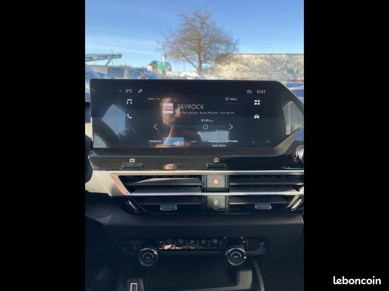 Citroen C4 PureTech 100 Live (image 17)