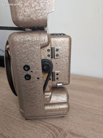 Vieux Projecteur De Cinéma HEURTIER PS8 – Pour Collection