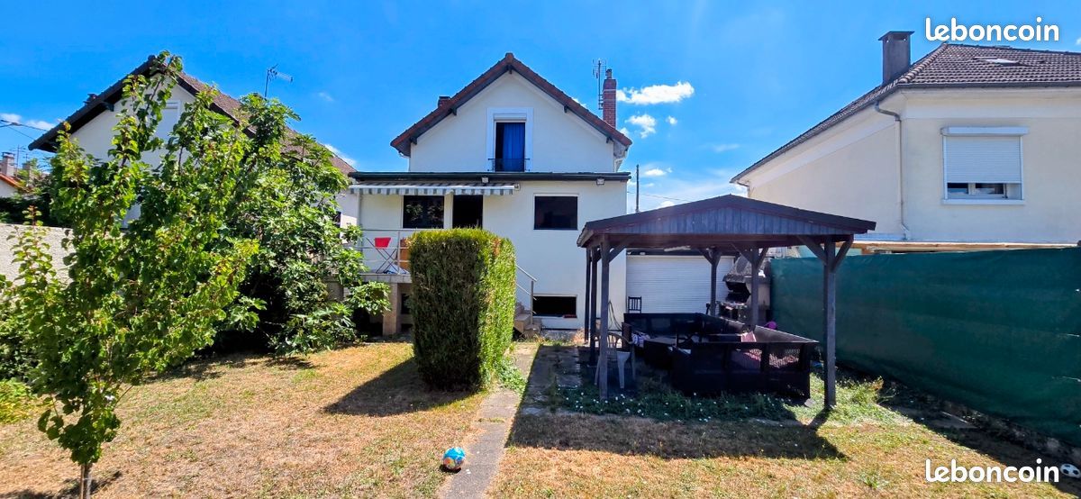 Maison 5 pièces 142 m² · à Montmagny · 141,9 m² · 460 000 €