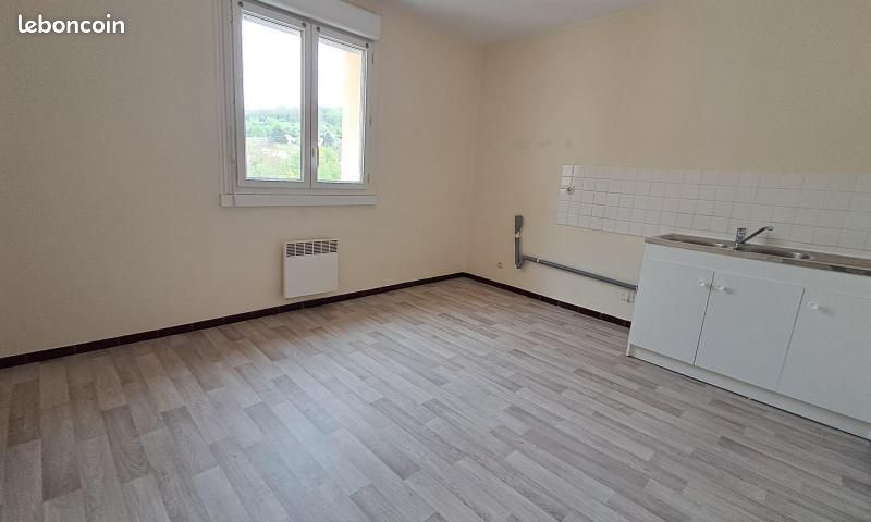Appartement 5 pièces 98 m² · à Chavanay · 98 m² · 751 €/mois