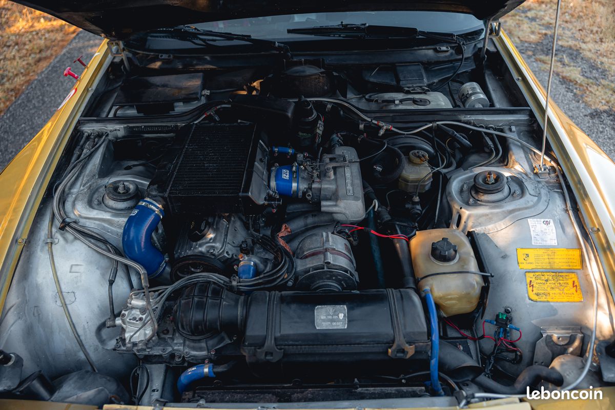 Porsche 924 Turbo – Passeport FFSA VHC/VHRS – Moteur refait – Prête à rouler (image 5)