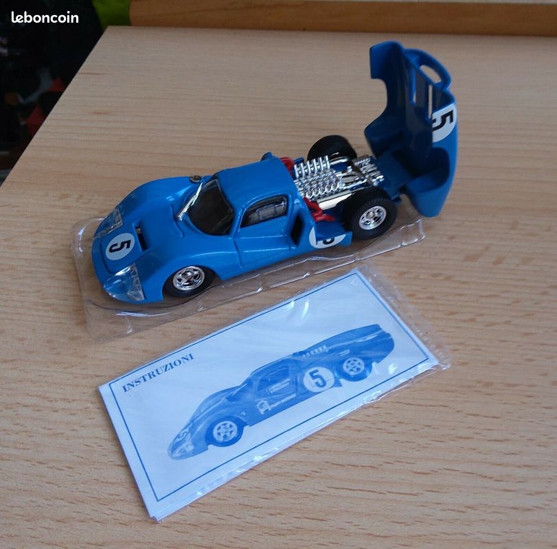 VOITURE DE COURSE Dinky Toys Matra 630 Miniature Le Mans Jouet small