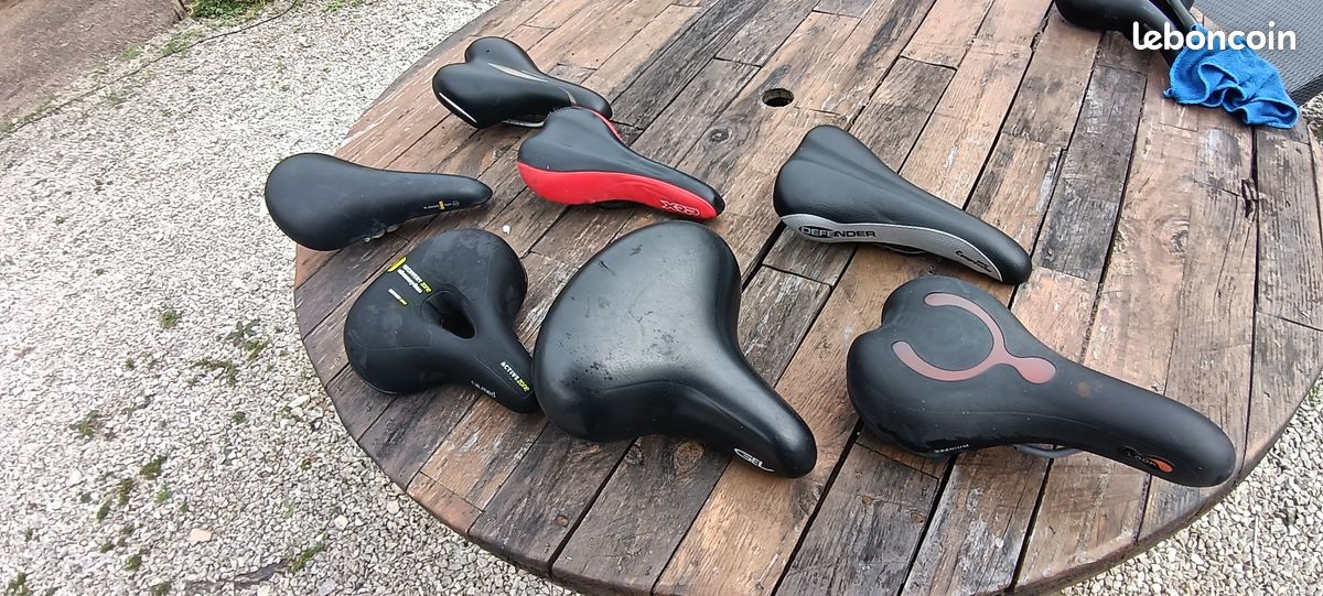 Selle De Vélo Cross Vintage - Oscillants D'époque - Custom (RV47)