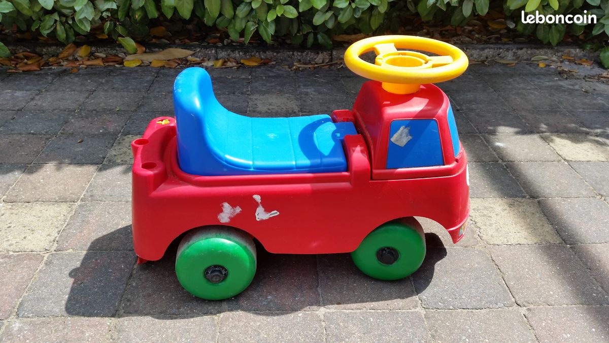 Camion rouge (image 2)