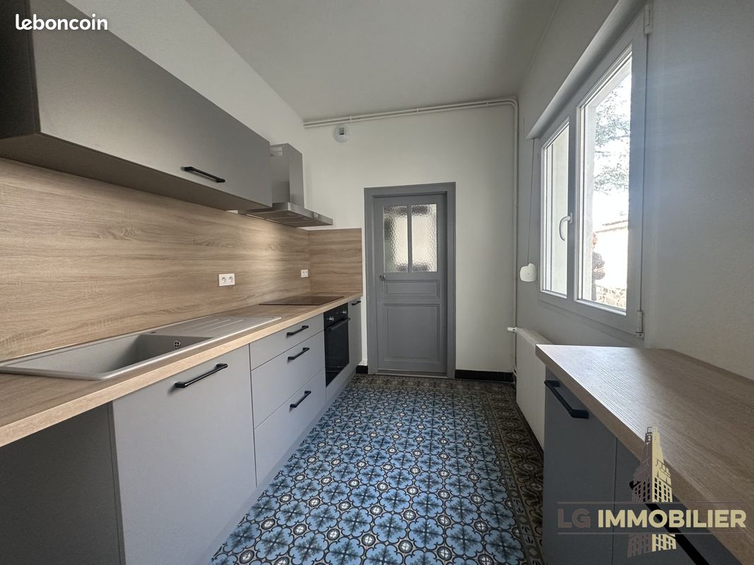 Maison 5 pièces 90 m² · à Amiens · 90 m² · 242 000 €