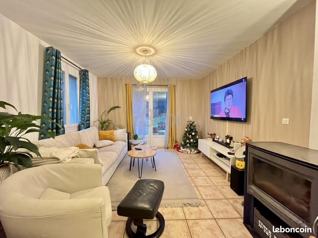 Maison 3 pièces 68 m² · à Cuers · 68 m² · 1 038 €/mois