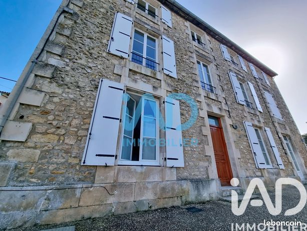 Immeuble 310 m² Chauvigny