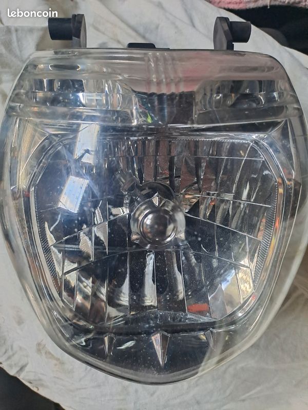 Diverses pieces 600 gsr (image 3)
