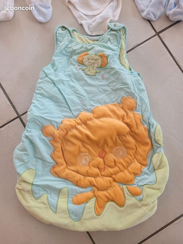 Lot vêtements bébé (image 2)