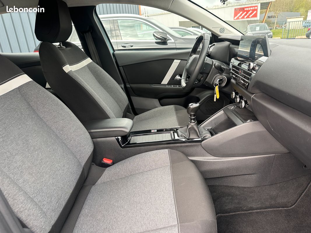 Citroen c4 iii 1.5 bluehdi 110 s&s feel bvm6 (image 8)