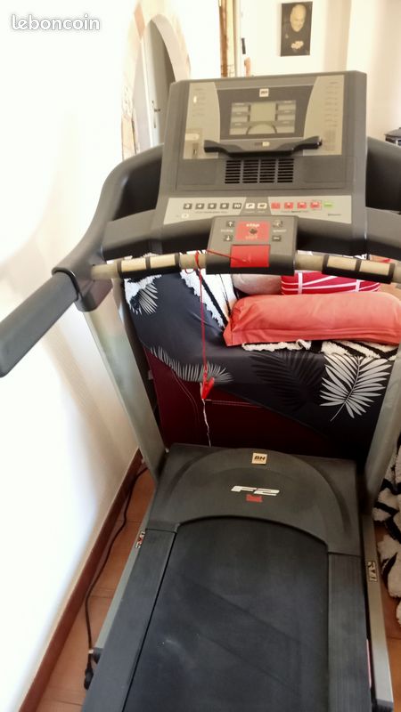 Vend tapis de marche acheter 1500 eu vendu 500 eu (image 1)