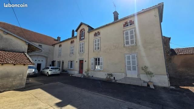 Maison 4 pièces 117 m² · à Genevrières · 117 m² · 117 000 €