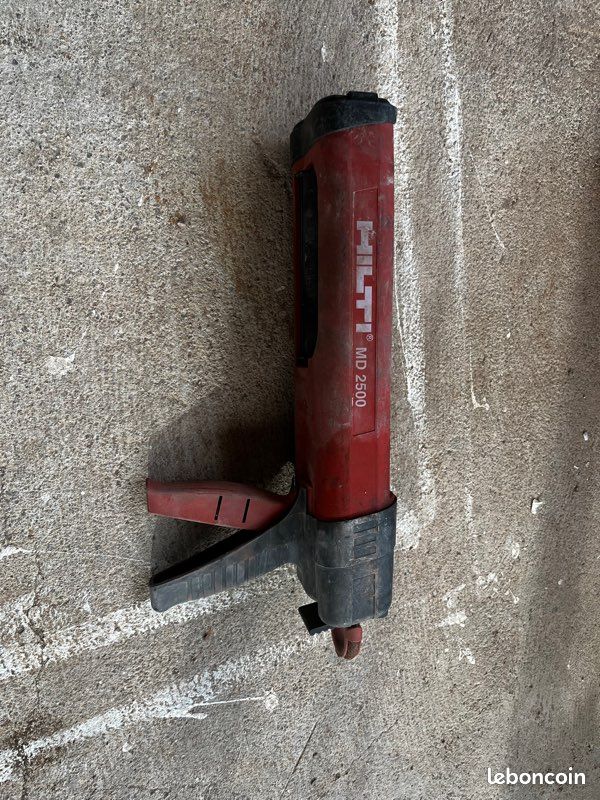 Pompe à résine Hilti (image 1)