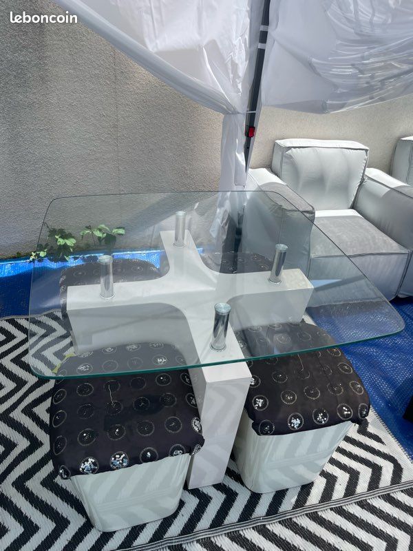 Table (image 4)
