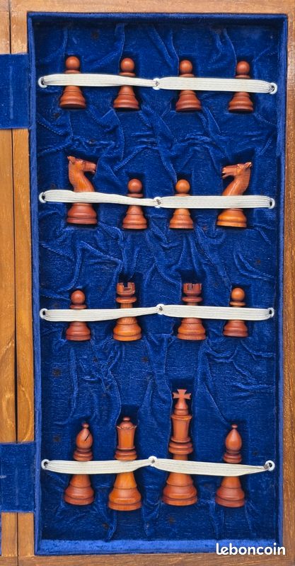 Jeu D'échecs XL Hong Kong – Pièces En Os – Échiquier Marron – Rare