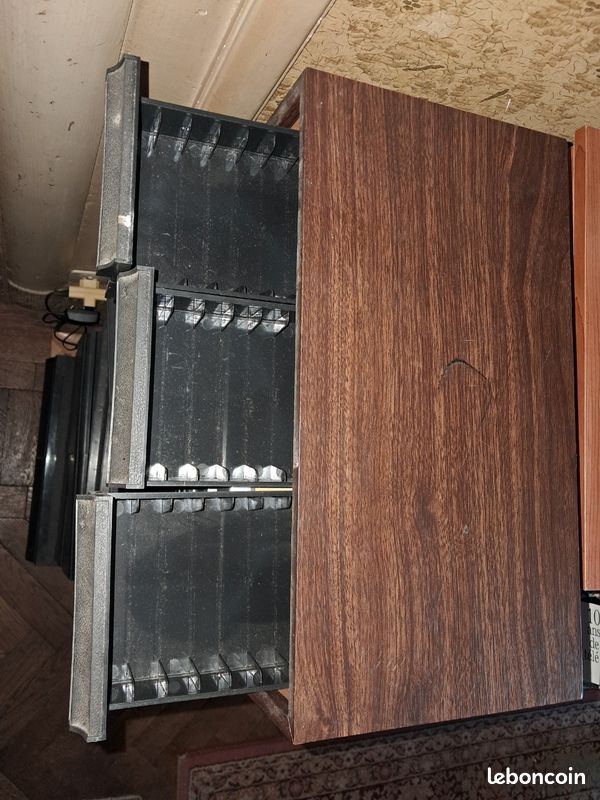 Meubles range-cassettes audios (image 2)