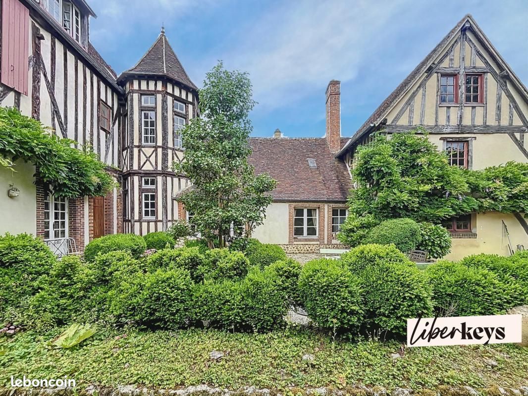 Maison 9 pièces 264 m² · à Verneuil d'Avre Et d'Iton · 264 m² · 493 000 €