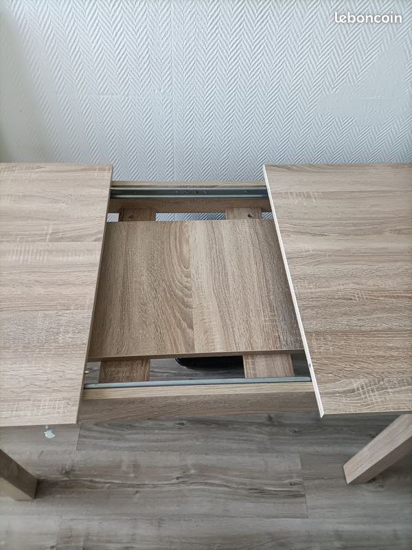 Table 120 cm (image 1)