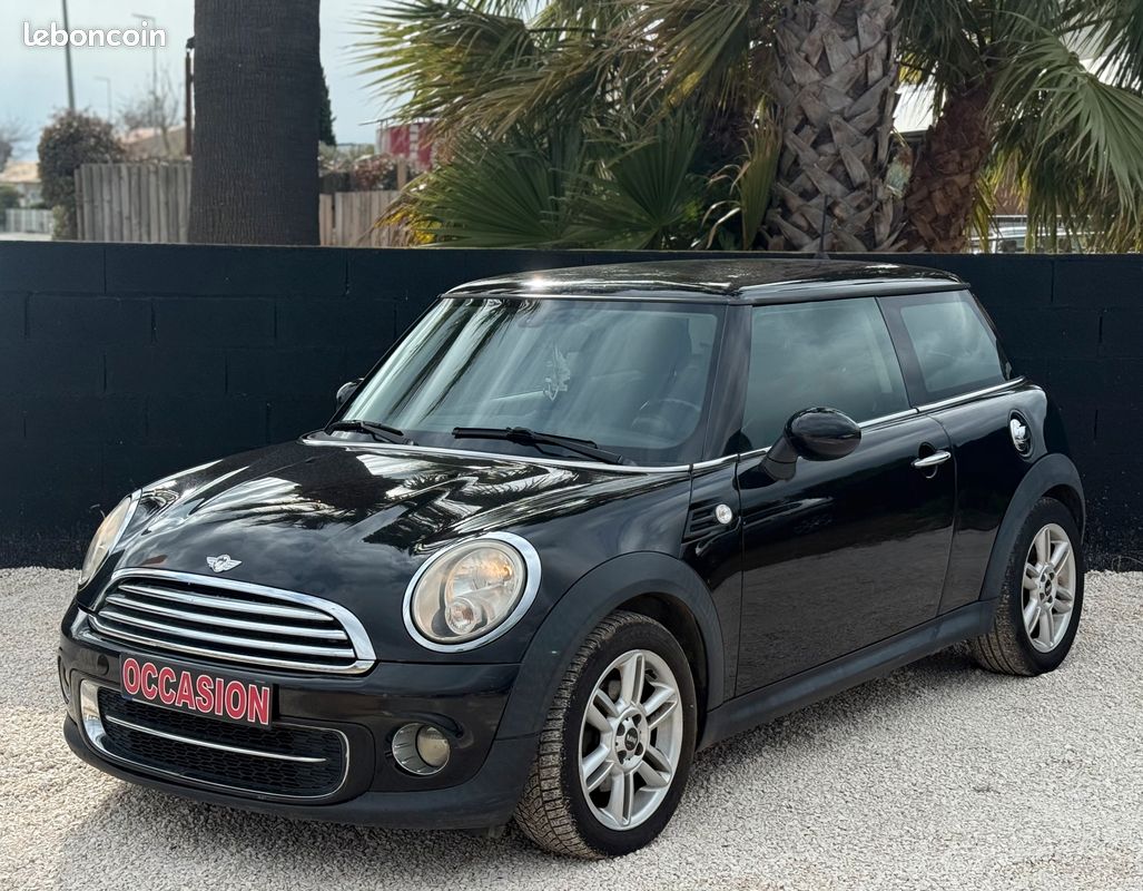 Mini Cooper 1.6 D 110cv (image 1)