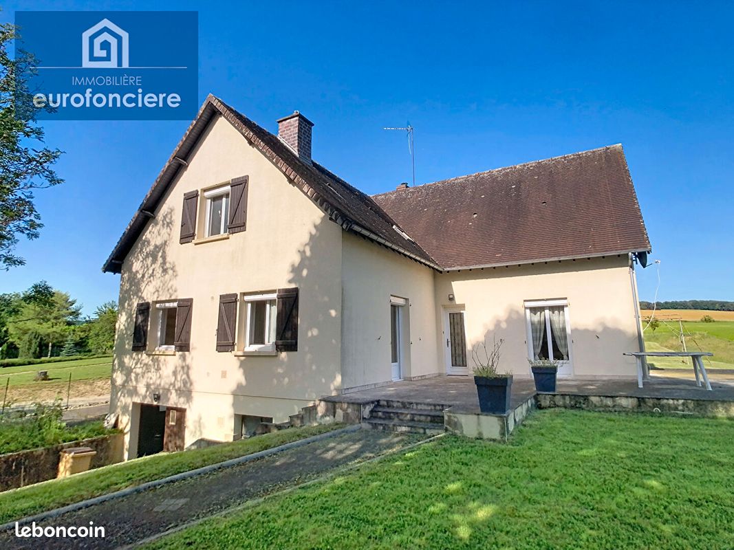 Maison 8 pièces 185 m² · à Bercenay-en-Othe · 185 m² · 230 000 €