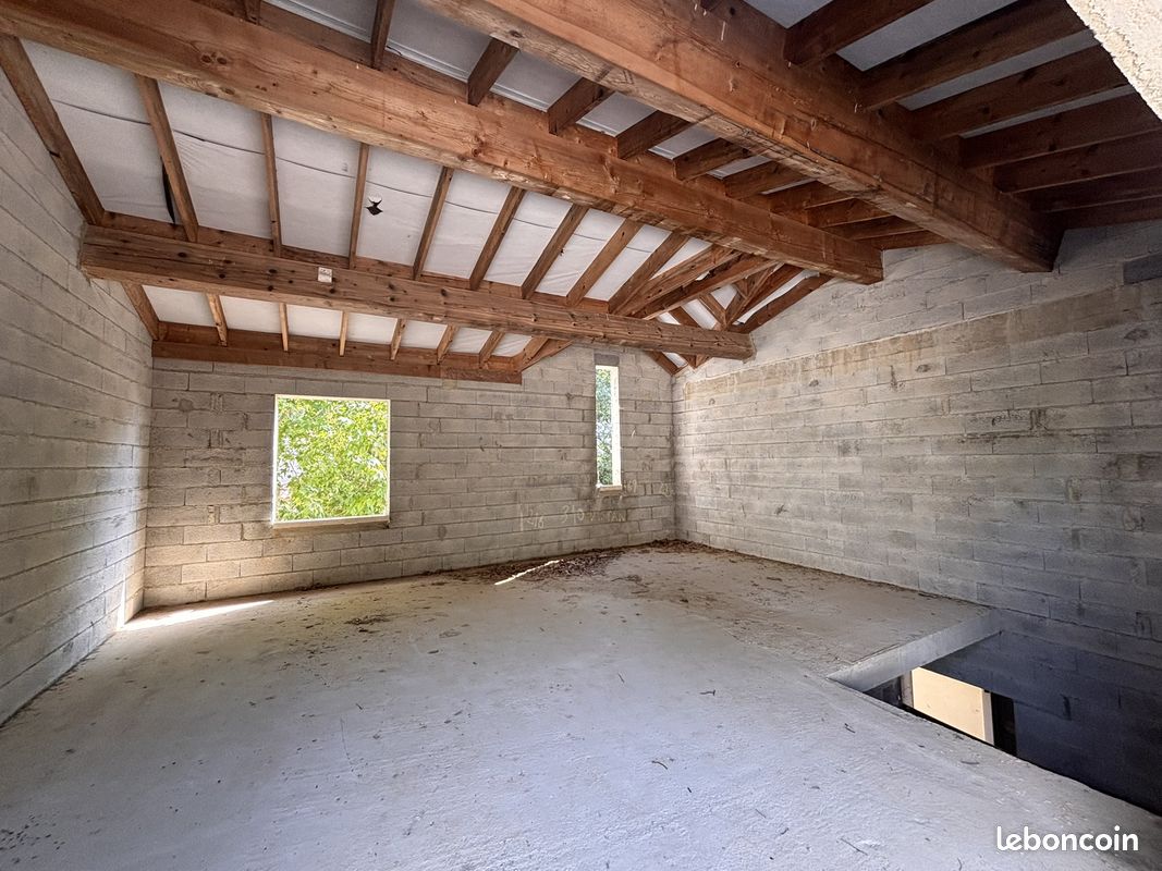 Maison 2 pièces 75 m² · à Lézignan-la-Cèbe · 75 m² · 191 000 €