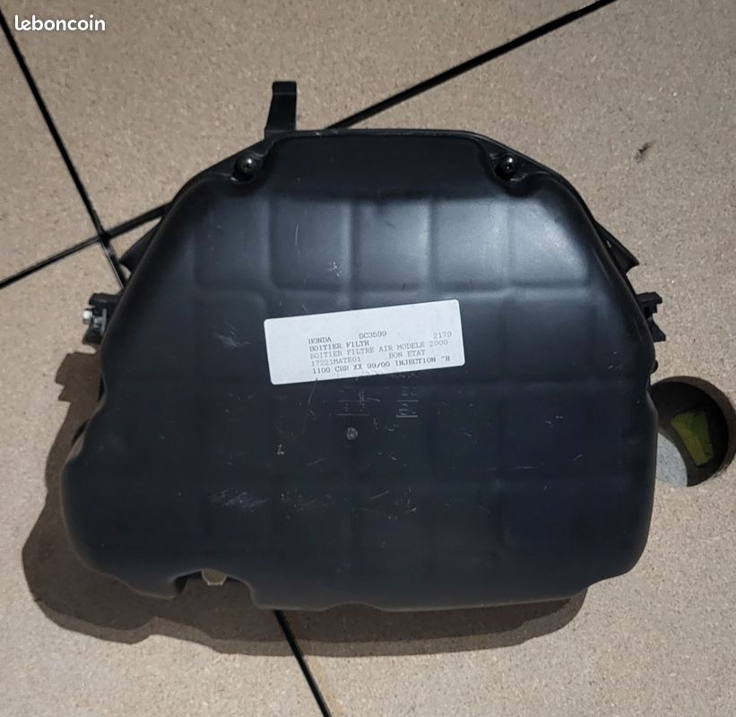 Boitier air + filtre 1100CBR 99/00 (image 1)