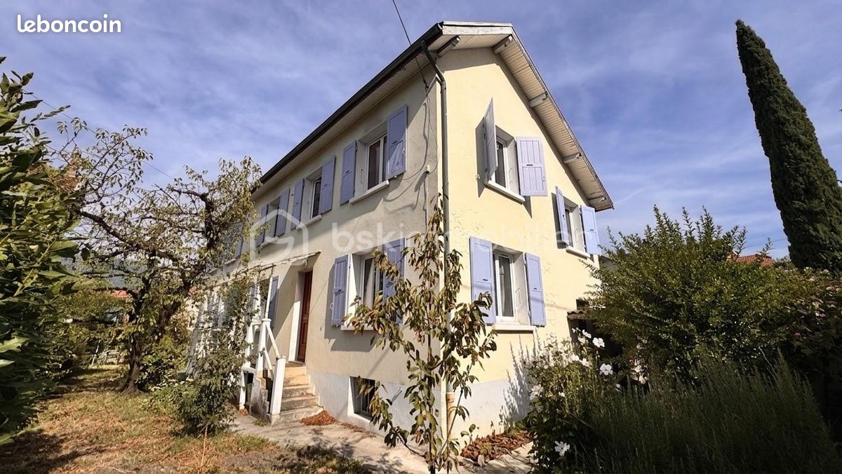 Maison 9 pièces 178 m² · à Grenoble · 178 m² · 349 000 €