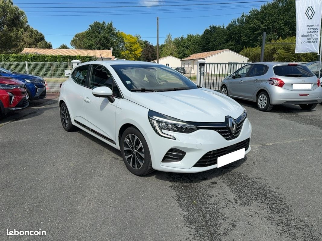 Clio 1.6 E-Tech 140ch Intens -21 (image 1)