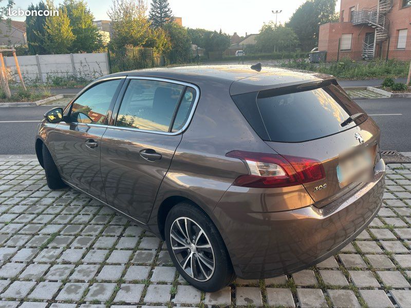 Peugeot 308 (image 3)