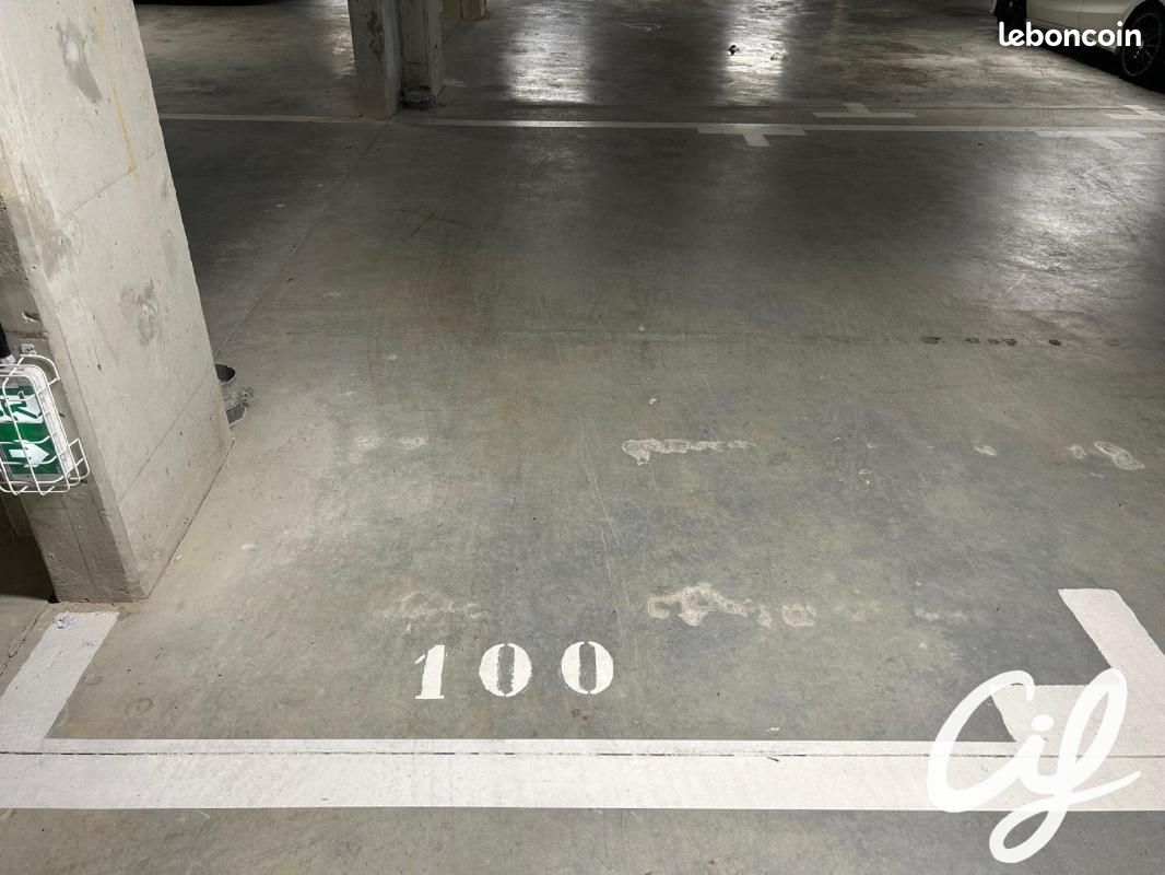 Parking 11 m² · à Sainte-Adresse · 11 m² · 19 000 €