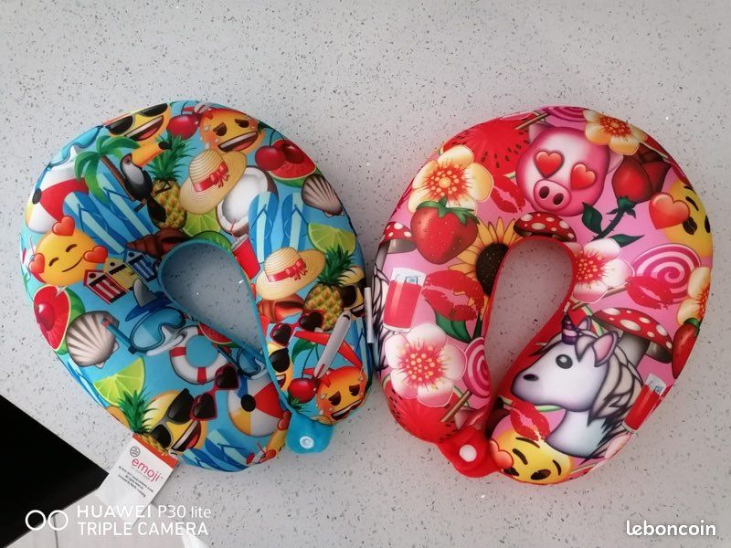 Coussin voyage (image 1)