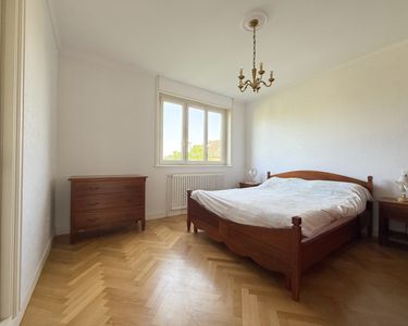 Maison 670 000 € - 282 m²