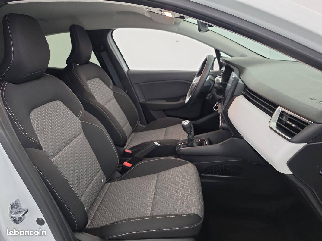 RENAULT Clio TCe 90 Evolution (image 11)