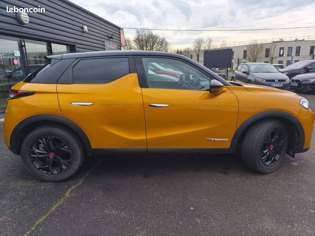 DS DS 3 CROSSBACK DS3 Crossback 1.2i PureTech 12V - 100 Performance Line PHASE 1 GARANTIE 6 MOIS (image 9)
