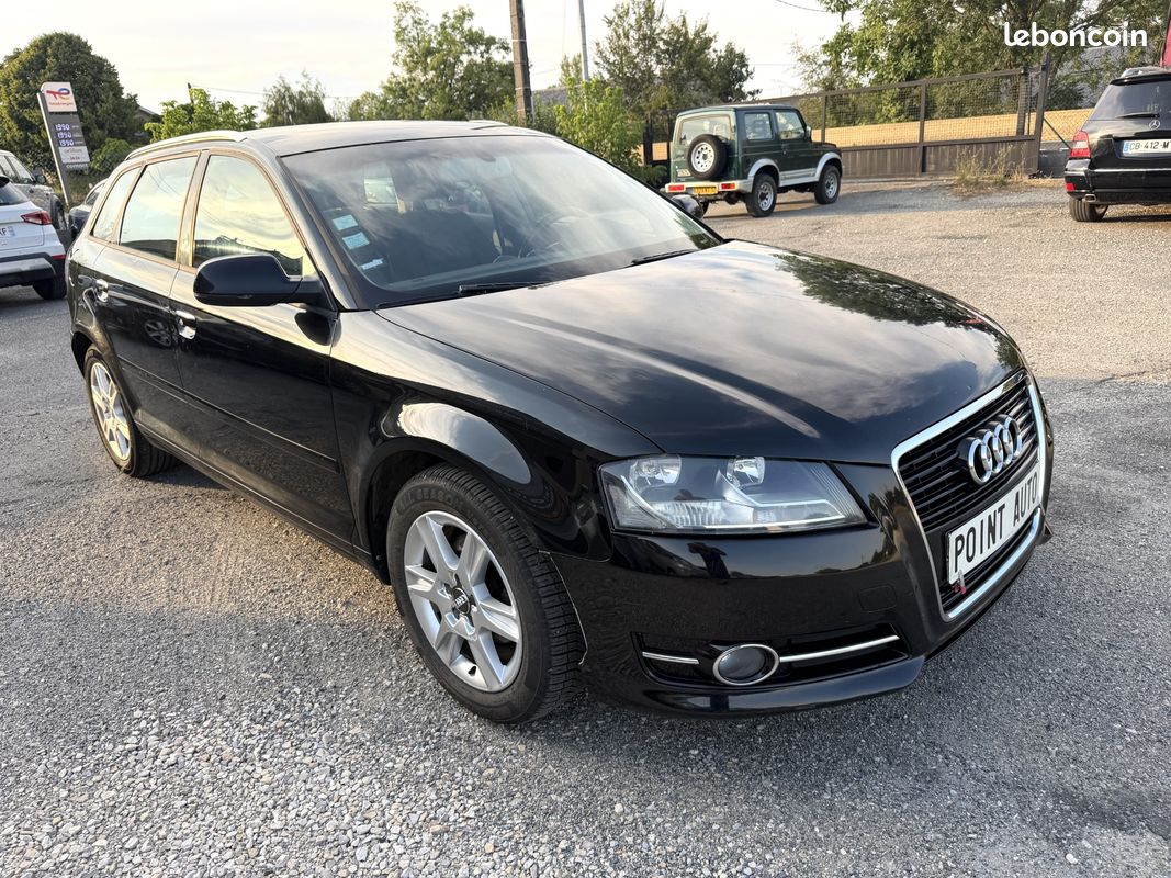 Audi A3 1.6 TDI 105 CH AMBIENTE (image 6)
