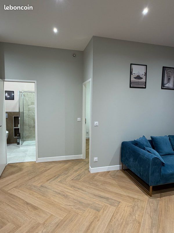 Appartement 2 pièces 45 m² · à Gaillard · 45 m² · 1 300 €