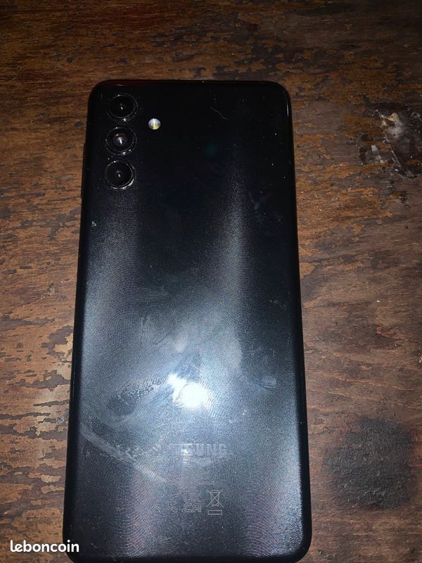 Vend Samsung A04s neuf (image 2)