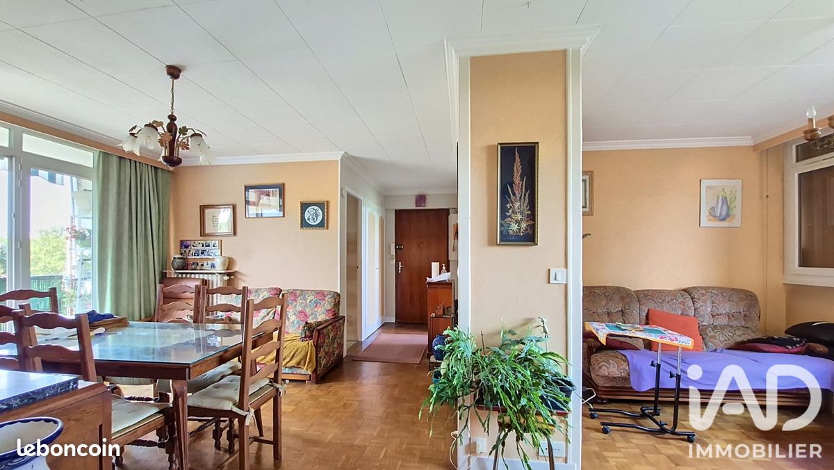 Appartement 4 pièces 69 m² · à Yerres · 69 m² · 175 000 €