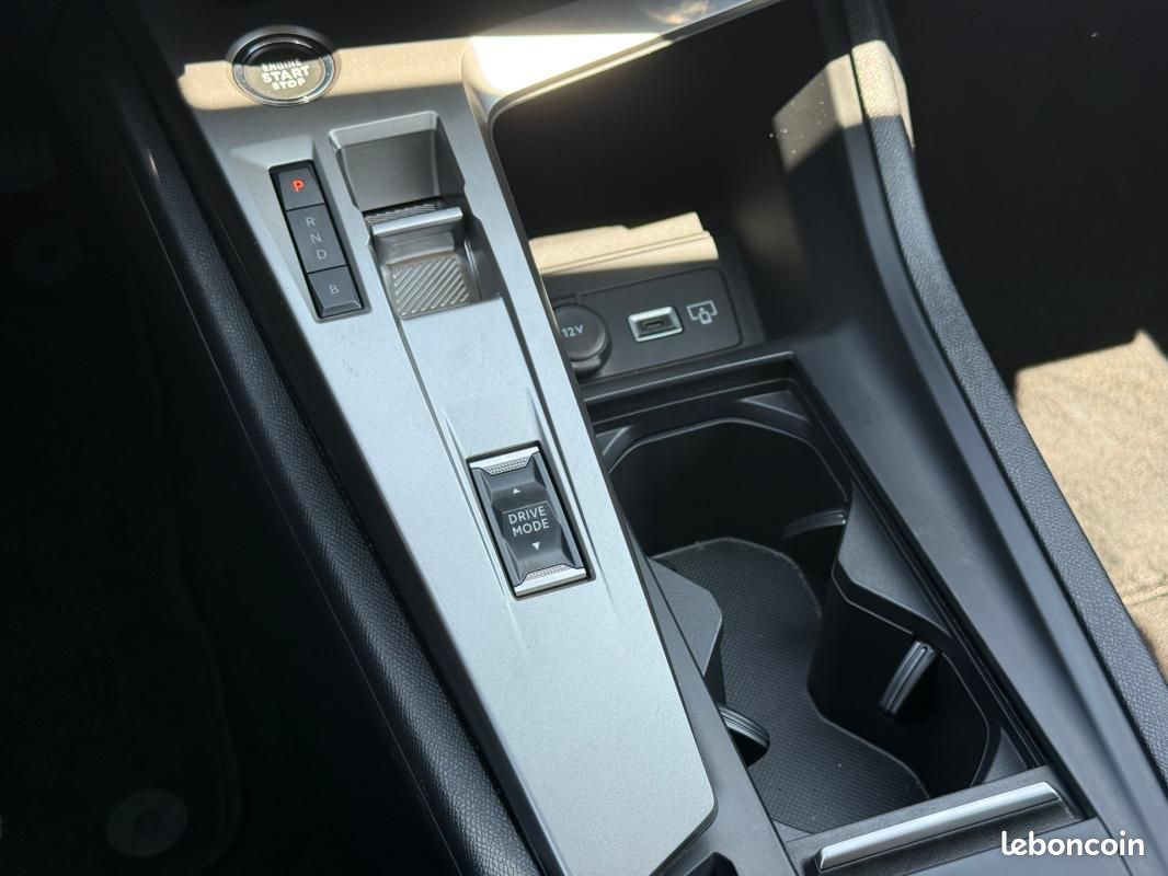 Peugeot 308 ELECTRIQUE 54 kWh 156ch Style (image 16)