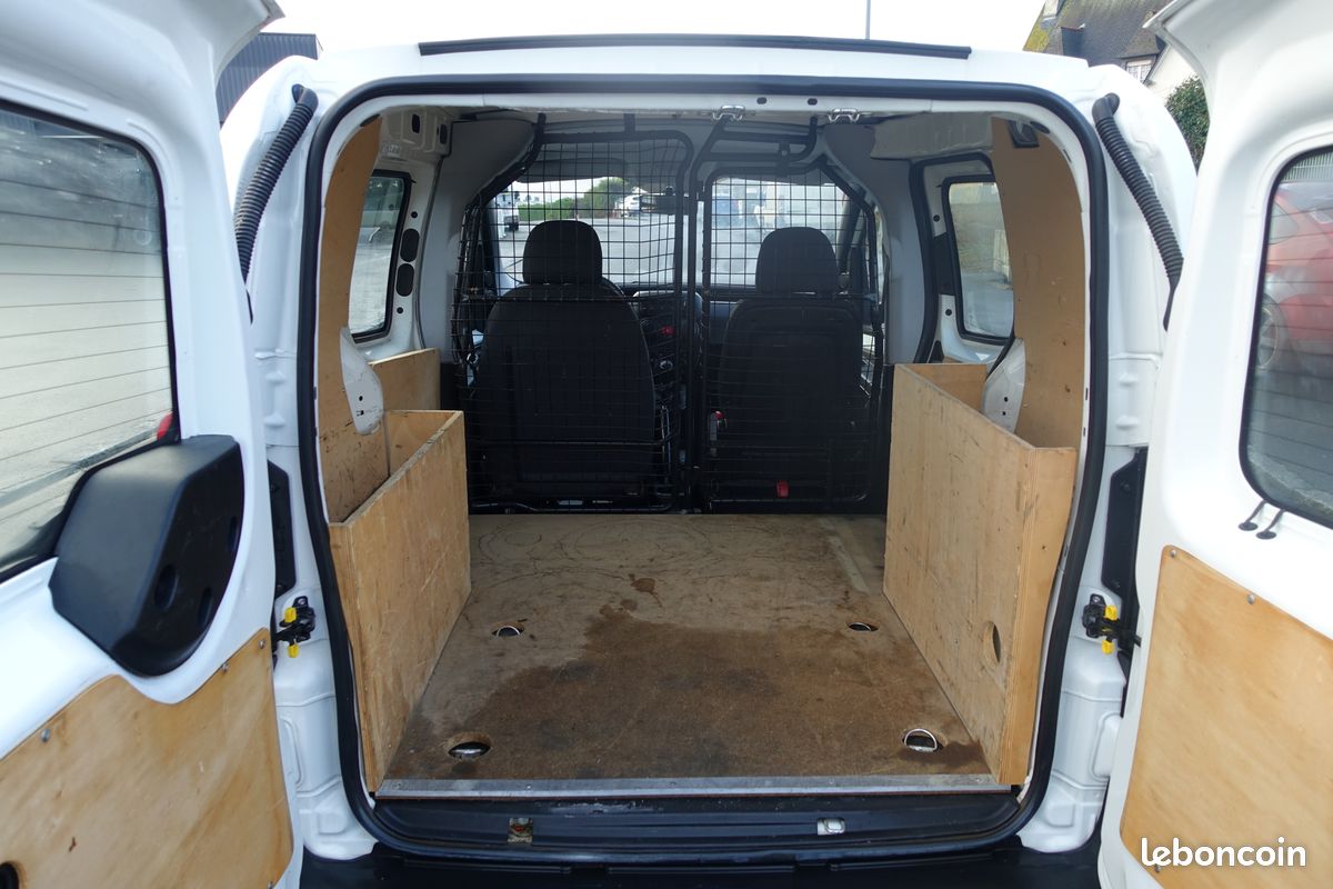 Citroen nemo 1.3 hdi 75ch - 80660 km (image 4)