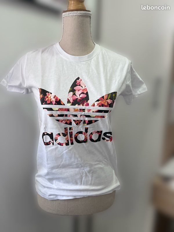 T-shirt adidas (image 1)