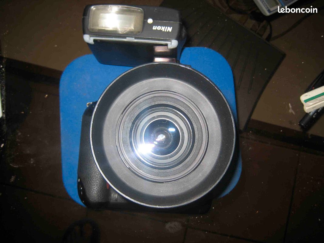 Nikon F5 (image 2)